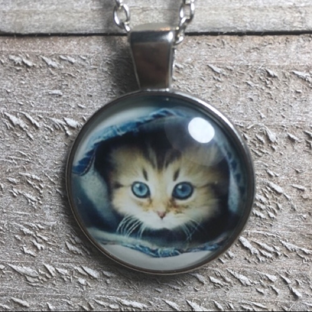 Cat Kitten Silver Cabochon Necklace